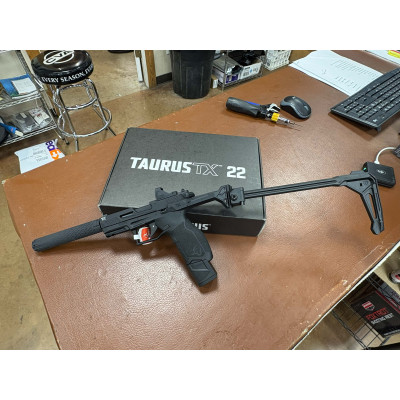 Taurus TX22 .22LR 4.6" 22+1 Strike FSA RFX-11 Sight & Taurus TTX22 Silencer Taurus TX22 .22LR 4.6" 22+1 Strike FSA RFX-11 sight & Taurus TTX22 Silencer
